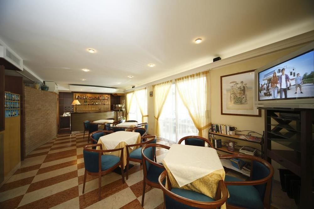 Hotel Houston Rimini Eksteriør bilde